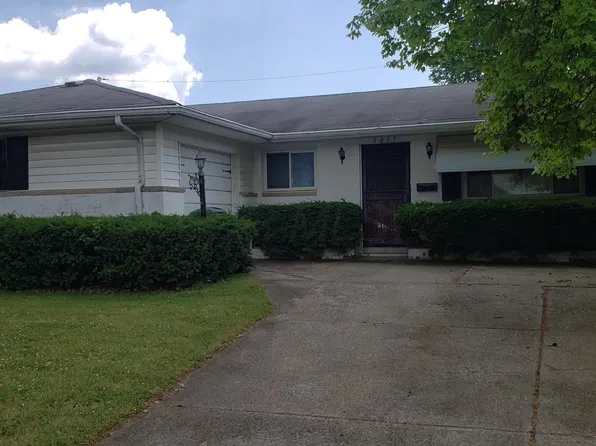 5055 Labelle Dr, Columbus, OH 43232