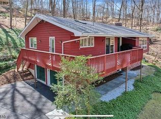 1 Garden Ter, Sparta, NJ 07871