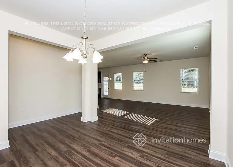 9823 Maywine Cir — Photo 4