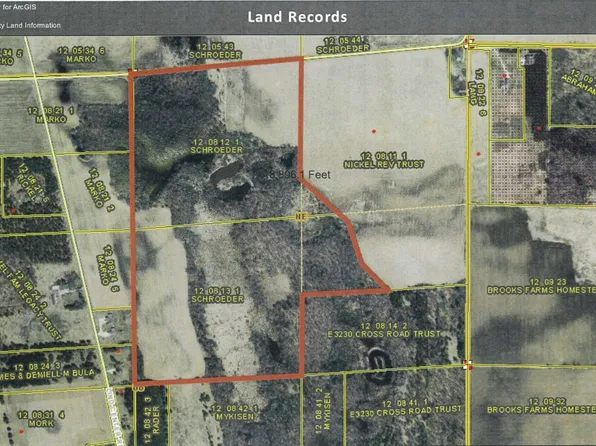 Crystal Rd, Waupaca, WI 54981