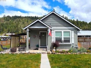 76442 Laurel St, Oakridge, OR 97463