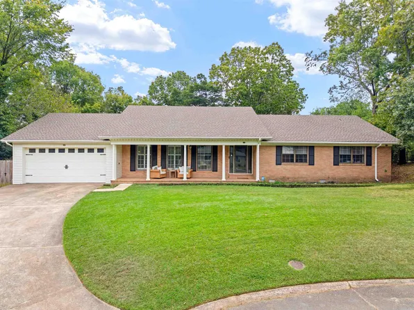 21 Shore Point Rd, North Little Rock, AR 72116