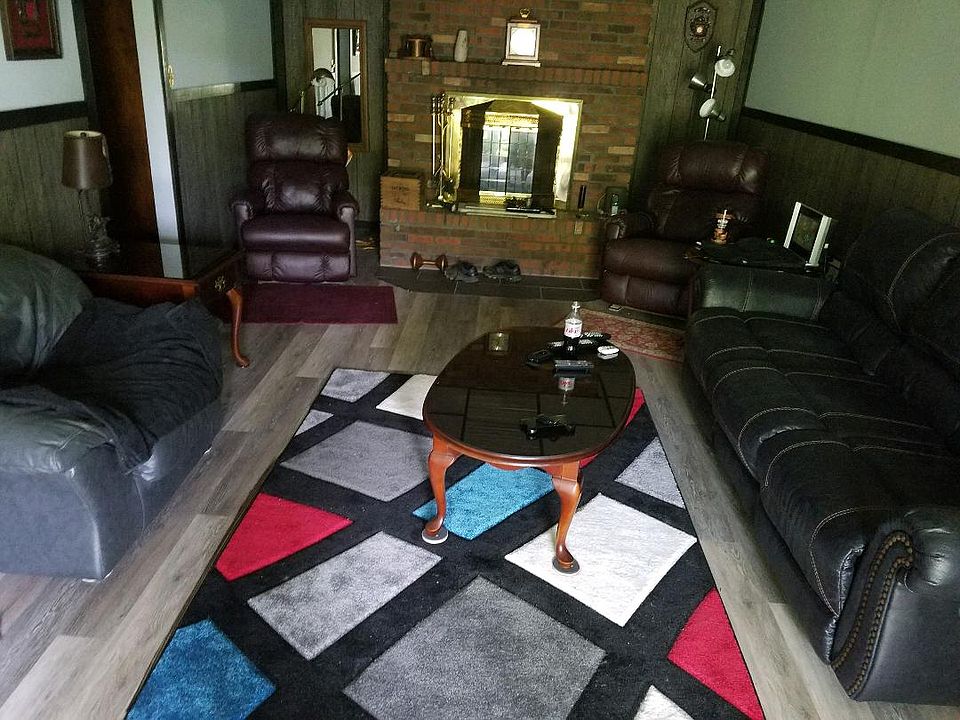 2nd image of 9380 Pleasant Dr
