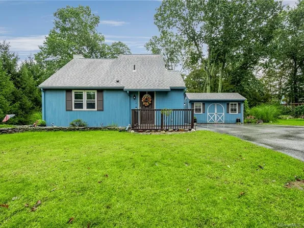 3 Cotswold Drive, Ashford, CT 06278