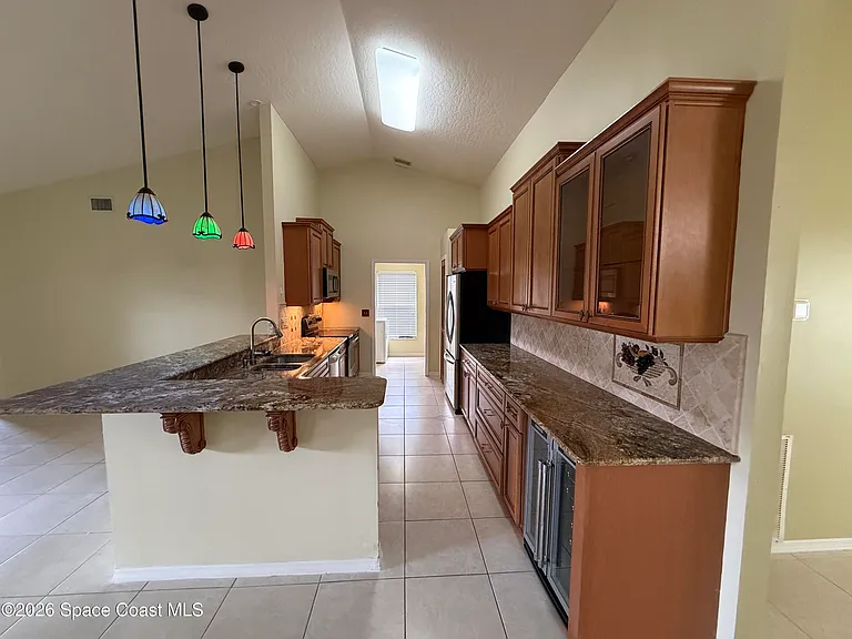 925 Falls Trl — Photo 6