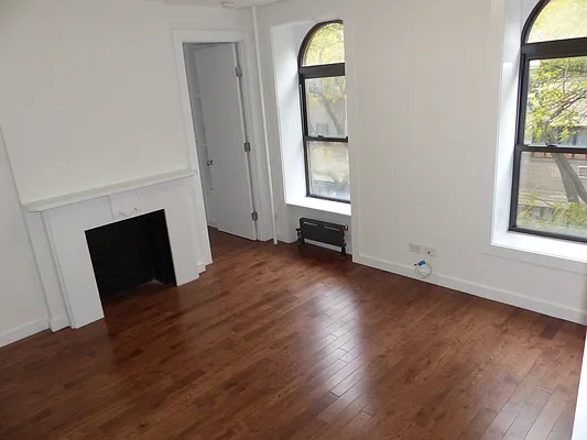 Rented by Immac Realty | media 13