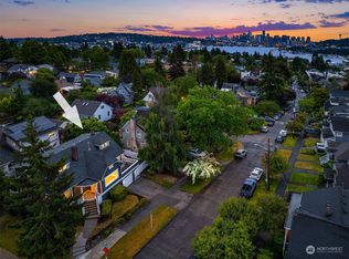 3938 Ashworth Ave N, Seattle, WA 98103