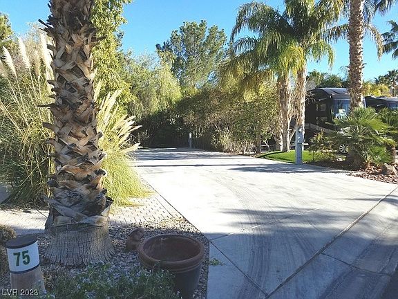 2nd image of 8175 Arville St #75