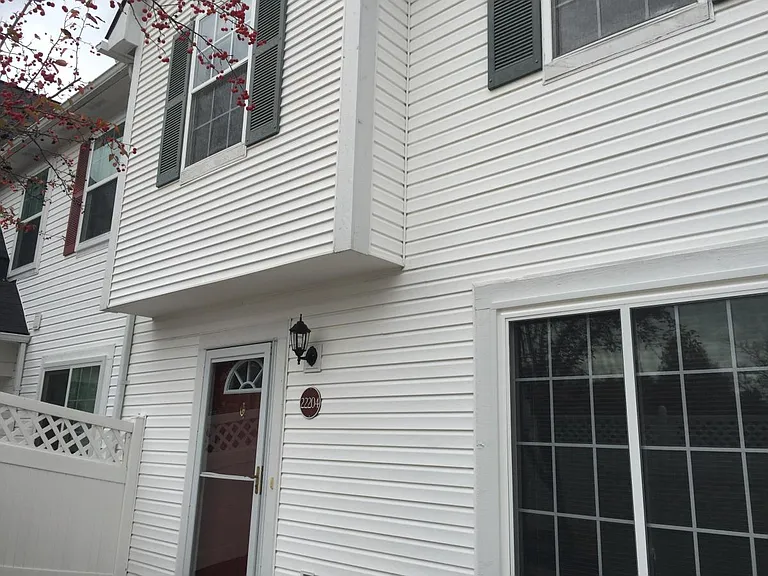 22204 Cape Cod Way — Photo 20