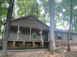 8324 Barncliff Rd, Charlotte, NC 28227