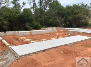 200 Stillmeadow Dr, Commerce, GA 30529