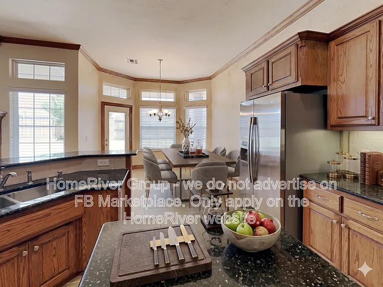 13113 SW 2nd Ter — Photo 7
