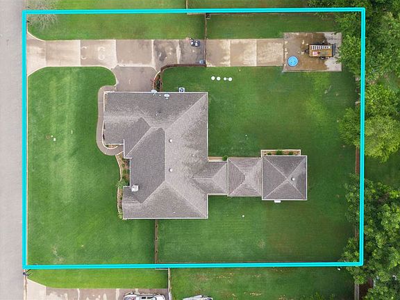 5th image of this home