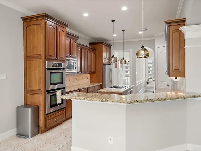 390 Wedgewood Dr — Photo 10