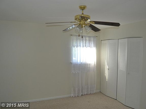 Bedroom (Master)