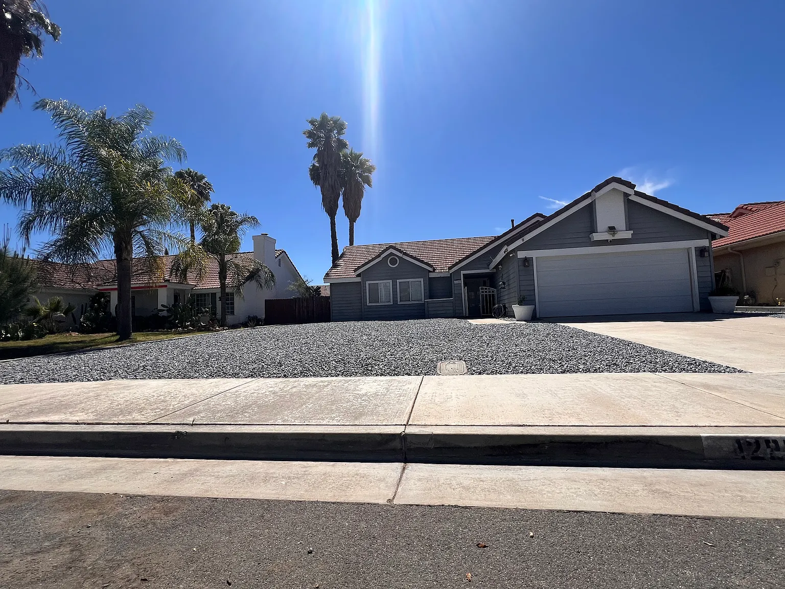 3 bed, 1622 sqft, $3,200 — Photo 2