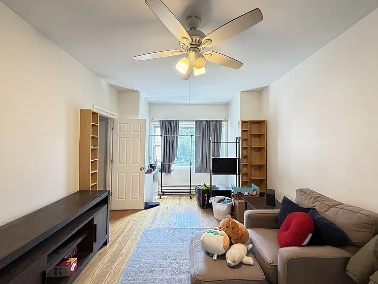 3426 N Lincoln Ave #3 — Photo 9