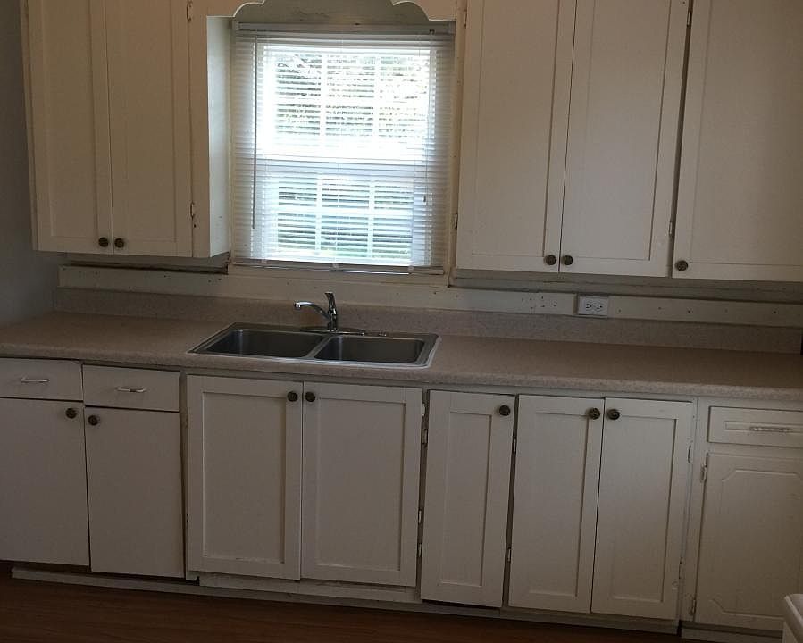 1st image of 1608 S Pierce St