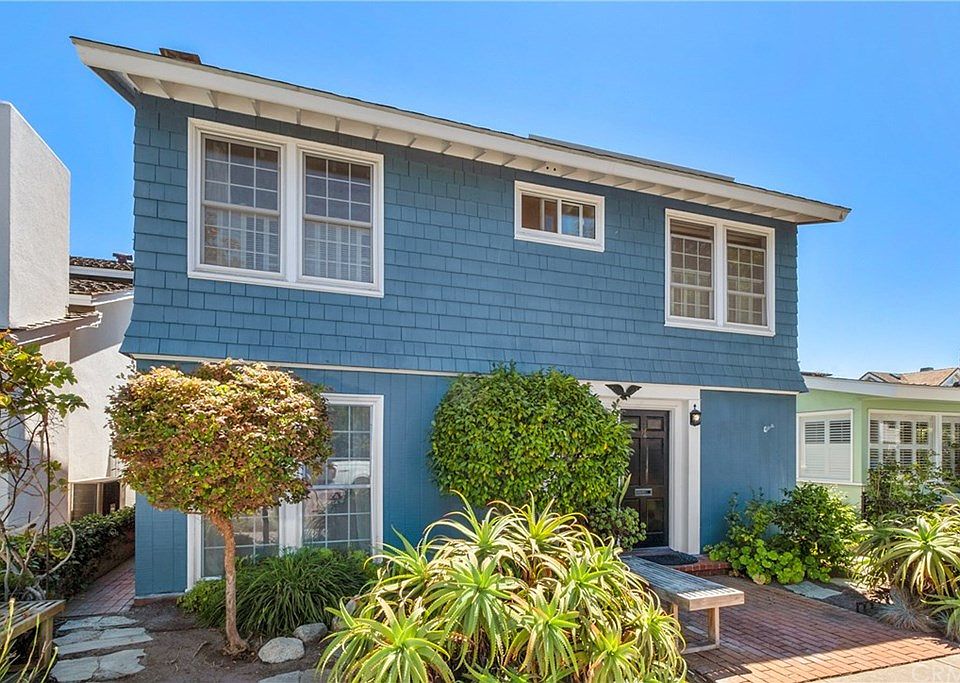 2nd image of 1751 E Ocean Blvd