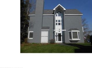 8 McFarland Point Dr UNIT 33, Boothbay Harbor, ME 04538