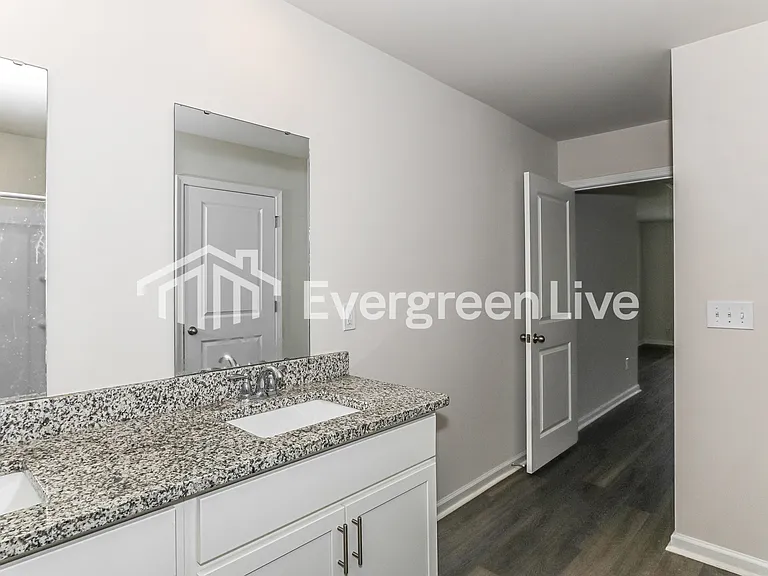 1177 Ridgeford Dr — Photo 10