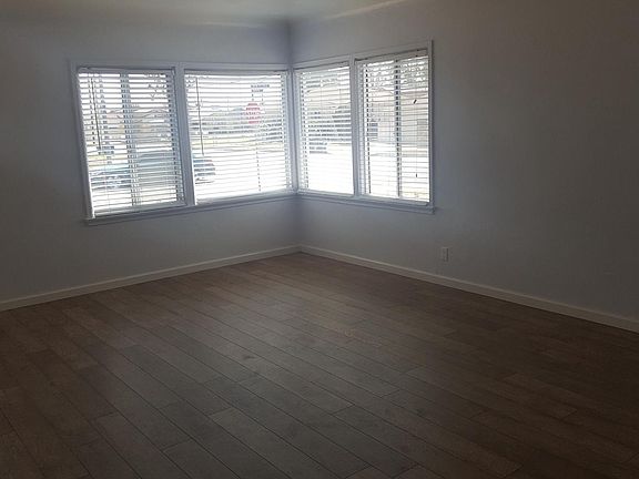 3rd image of 8857 S Gramercy Pl