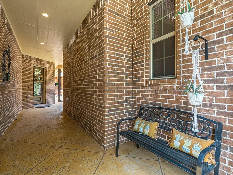 18 Sundown Ridge Pl — Photo 3