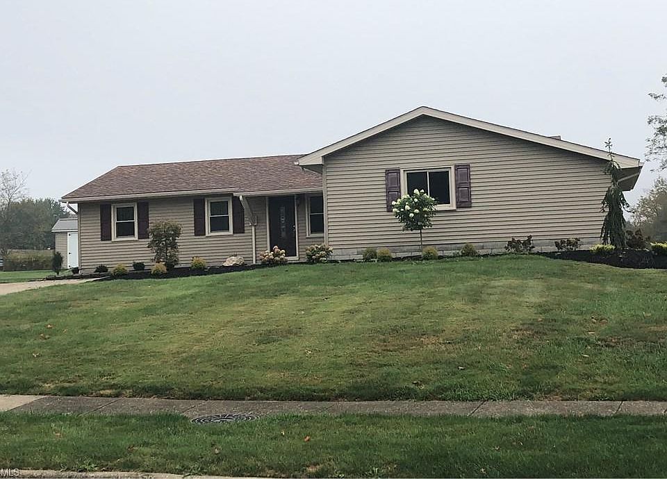 1st image of 477 Garver Dr