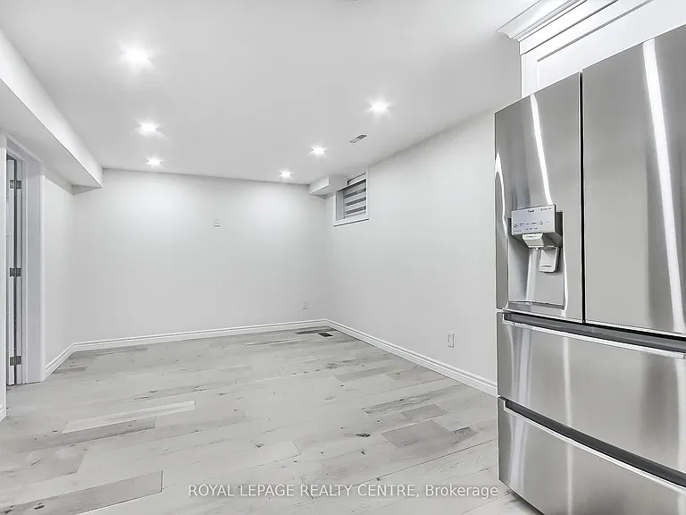 1087 Orchard Rd #LOWER — Photo 14