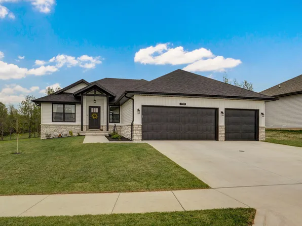 1903 W Valley Ridge Road, Ozark, MO 65721