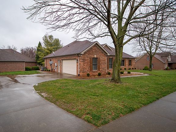 2nd image of 3061 Waterside Way