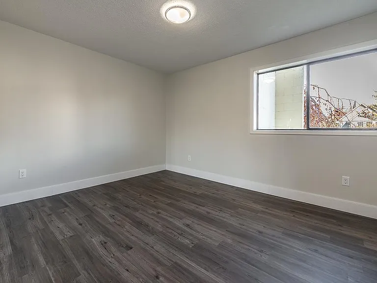 335 Saint James St #337 — Photo 3