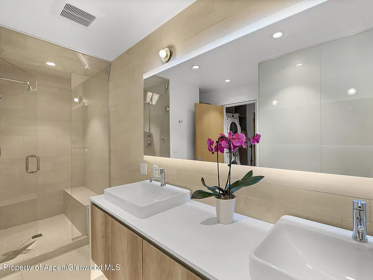 800 S Mill St #303C — Photo 12