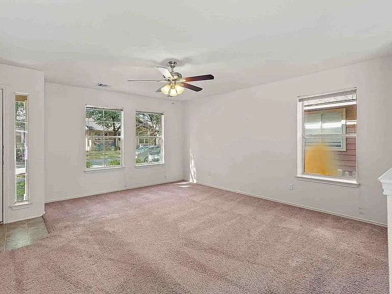 280 Strawn — Photo 13
