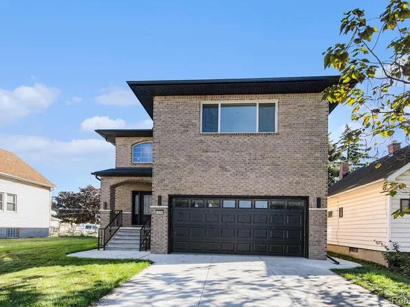 5268 Hartwell St, Dearborn, MI 48126