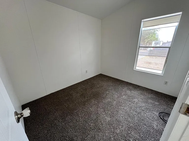 7826 E Juanita Ave — Photo 5