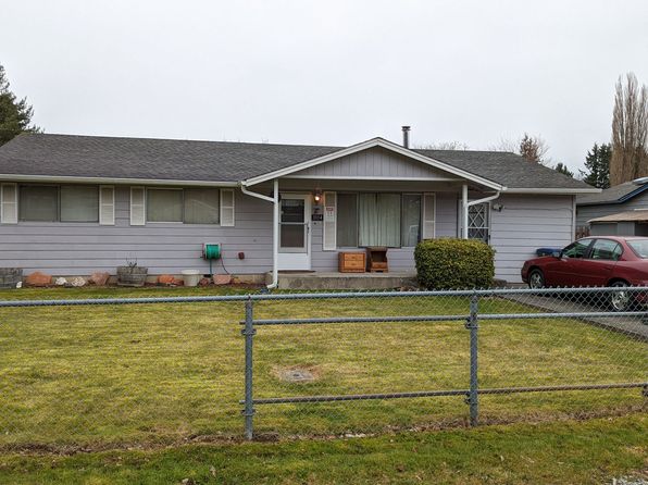 1114 Fidalgo St
