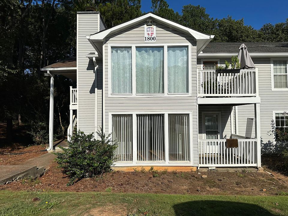 1st image of 1803 Augusta Dr