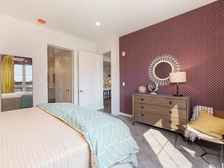 Mission View Residences — Photo 45