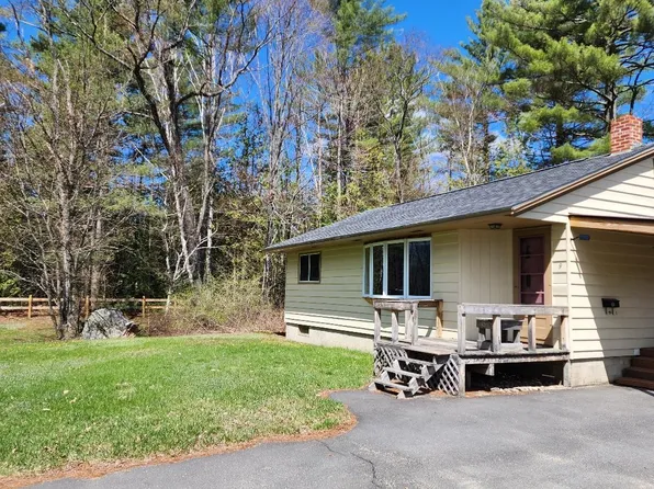 9 Wood Street, Berlin, NH 03570