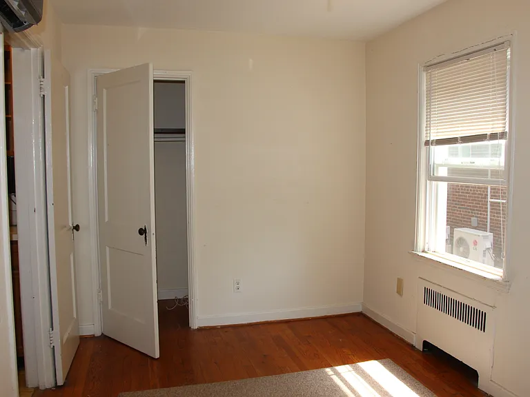 700-724 N Monroe St — Photo 25