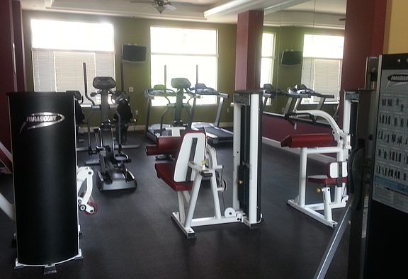 5th image of 2001 Club Center Dr #1411