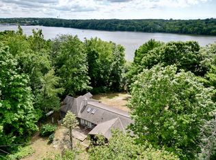 7123 Riverside Dr, Powell, OH 43065