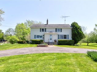 1633 Mills Rd, Waterloo, NY 13165