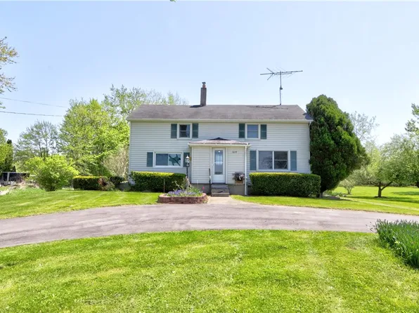 1633 Mills Rd, Waterloo, NY 13165