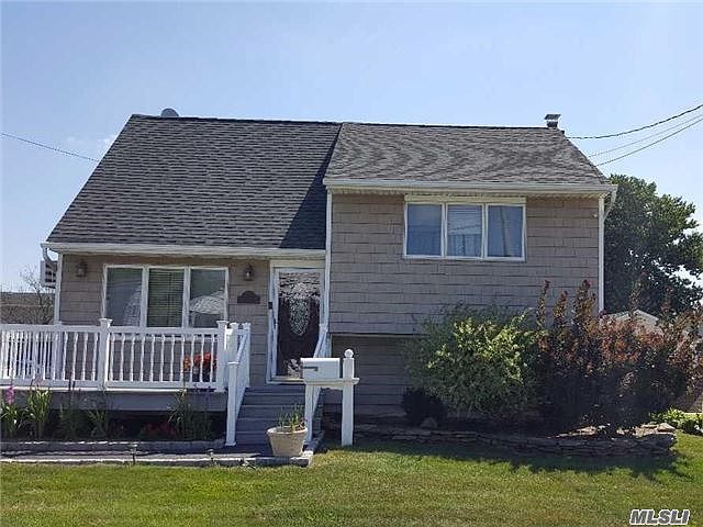 1st image of 45 East Dr