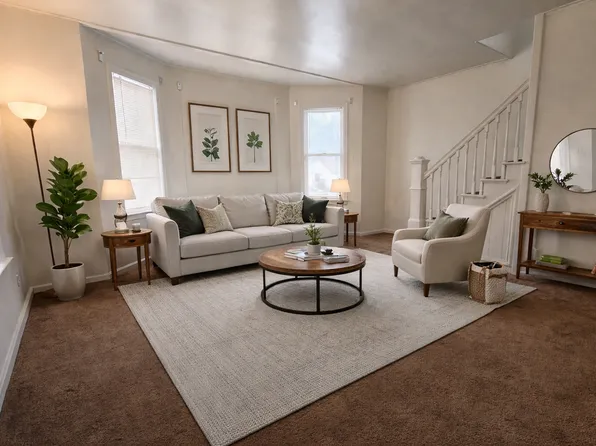 717 Maple St, Petoskey, MI 49770