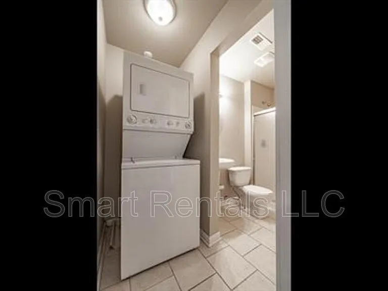 5855 Washington Blvd #2D — Photo 9