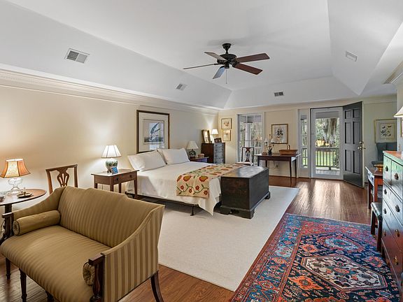 68th image of 1451 River Rd