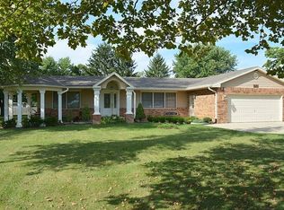 2104 W Royerton Rd, Muncie, IN 47303